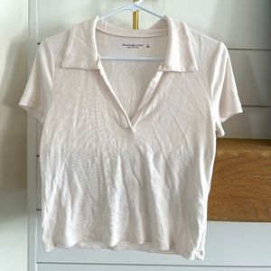 ABERCROMBIE- Knit v-neck collard crop top